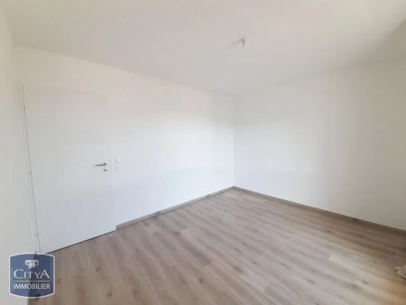 Appartement à louer 3 pièces 62.8m² - Photo 3