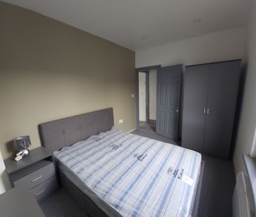 Room in a Shared House, Liverpool, L15 - Photo 1