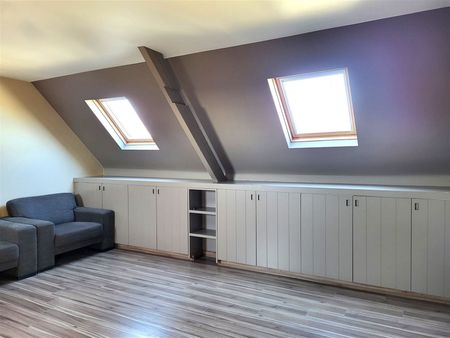 Gerenoveerde woning met twee slaapkamers en groot terras - Photo 5