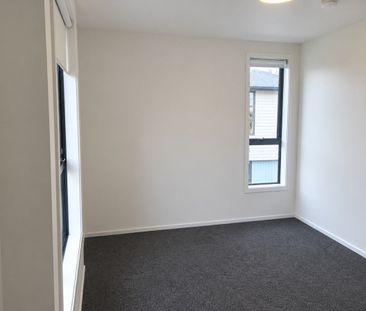 12/14 Buffon Street, Waltham - Photo 4