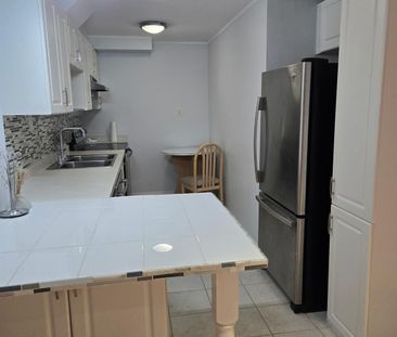 For Lease - 2 Lady Loretta Lane, Vaughan, Ontario - Photo 2