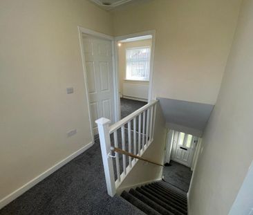 3 bedroom semi-detached house to rent - Photo 5