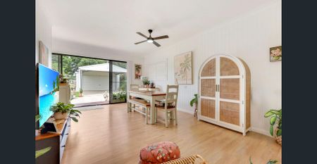 Beautifully Renovated Character Home + Private Studio – Perfect for Dual Living - Photo 4