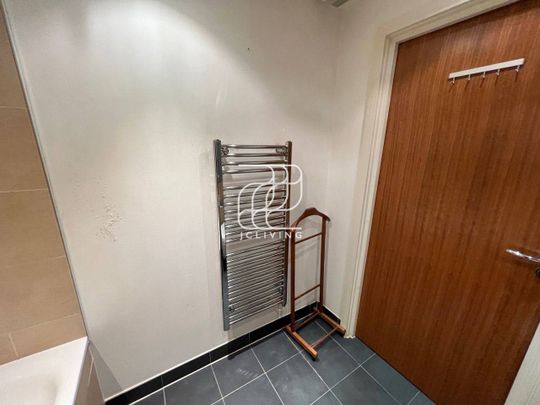 Axis Court, 2 East Lane, London, SE16 - Photo 1