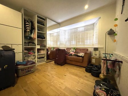 Ridgehurst Avenue, Watford - Photo 5