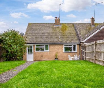 2 bedroom semi-detached bungalow to rent - Photo 3