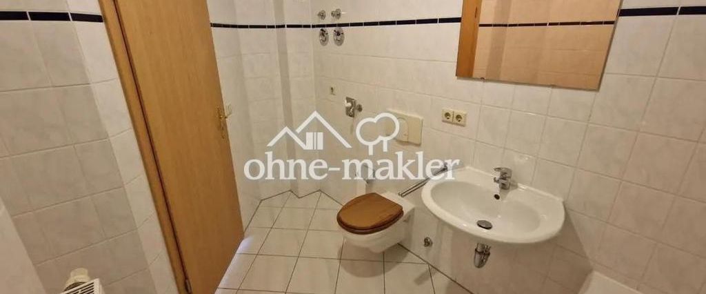 Helle 2-Zimmer Dachgeschosswohnung in Leipzig-Wiederitzsch - Foto 1