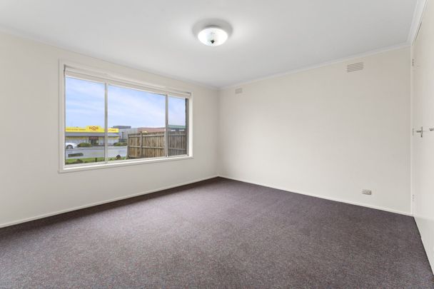 Freshly Updated Family Home in a Prime Central Location - Photo 1