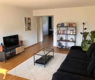 2.5 Zimmer, 63 m², 2. Stock - Photo 1