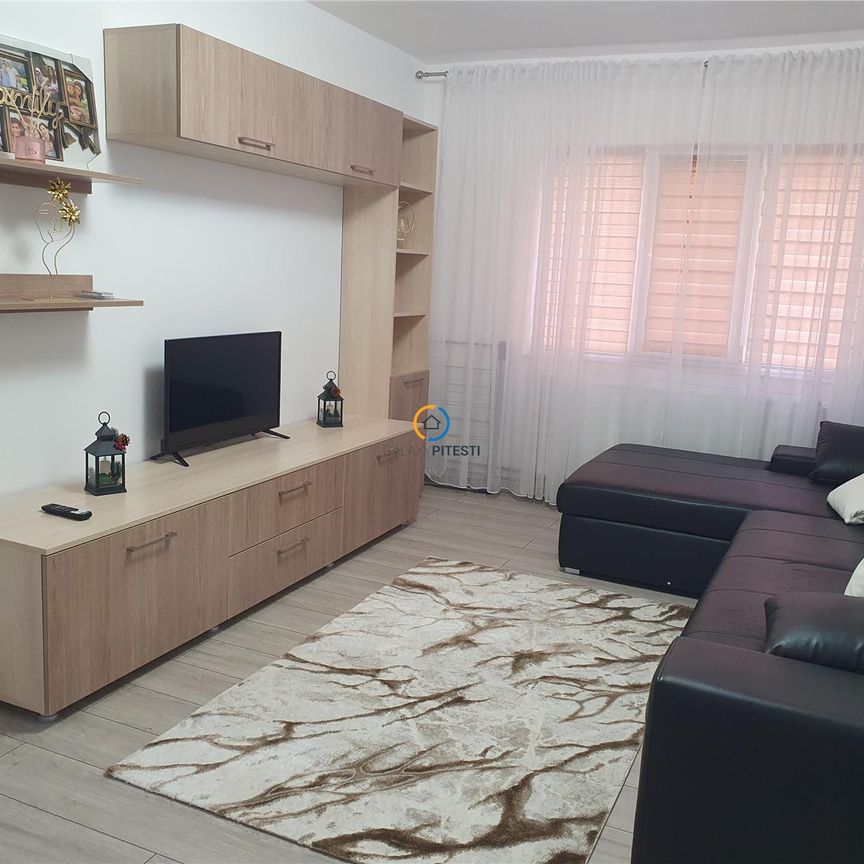 Inchiriere apartament 3 camere Exercitiu - Fotografie 1