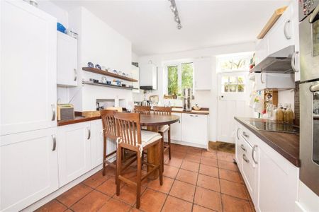 3 Bed Terraced House, Winforton Street, SE10 - Photo 5