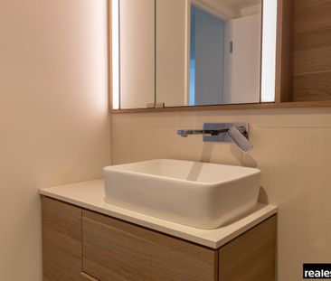 318 / 11 Barrack Square, Perth WA 6000 - Photo 3