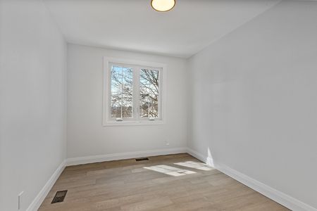 660 Hochelaga Street - 26 - Photo 4