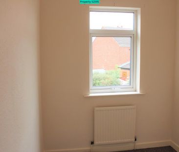 3 bedroom end of terrace house to rent - Photo 6