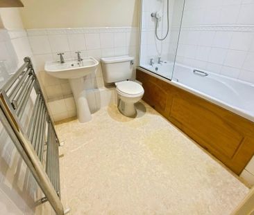 2 bedroom apartment to rent - Photo 4