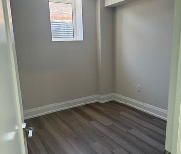 For Lease - 18 observatory Crescent, Brampton, Ontario - Photo 5