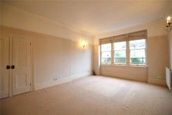 3 Bed Property To Rent - Photo 5