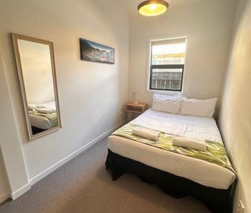 2/360 Devon Street East, Strandon, New Plymouth - Photo 3