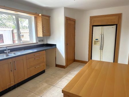 13 Cole Court, Newry, BT34 2TD - Photo 5