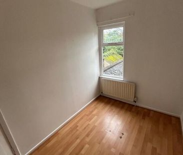 67 Albert Street, Lurgan, BT66 6JG - Photo 2