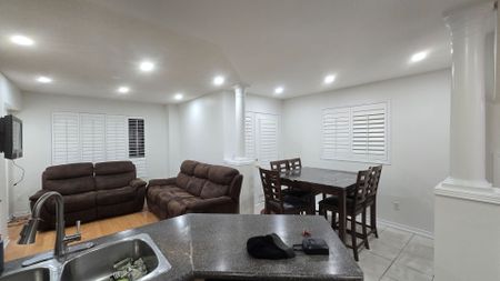 For Lease - 555 Garden Walk Unit# Upper, Mississauga, Ontario - Photo 2