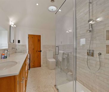 A country home which has been finished to an exceptionally high sta... - Photo 6