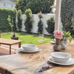 Sunny 2.5 bedroom with office & garage - Photo 2