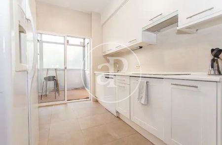 Flat for rent in Valdeacederas (Madrid) - Photo 4