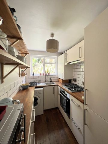 2 Bed Flat, Manor Avenue, SE4 - Photo 5