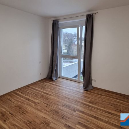 Schöne 2- Zimmerwohnung mit Balkon und Parkplatz! - Photo 3