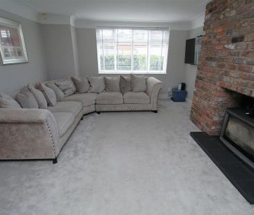 3 bedroom semi-detached house to rent - Photo 3