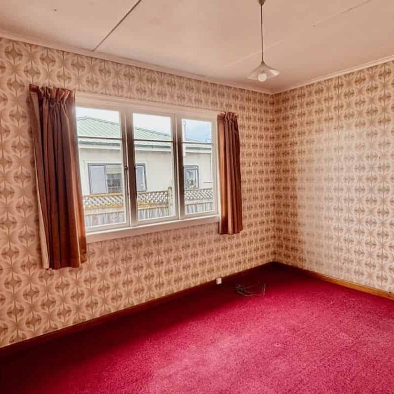Retro Original Condition - 3 Bedroom - Photo 1