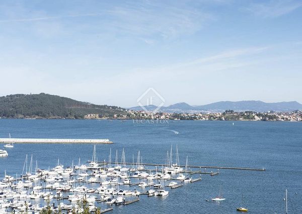 Luxury Villa for rent in Gondomar, Spain