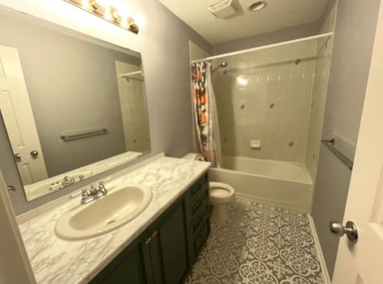 For Lease - 521 Louis Toscano Drive, Orleans - Cumberland and Area, Ontario - Photo 1