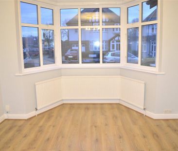 4 bedroom semi-detached house to rent - Photo 4