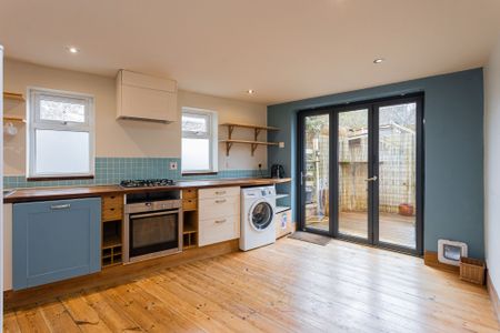 Highfields, Forest Row, RH18 - Photo 2