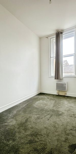 1 bedroom flat to rent Flat 1 Kendrick House - Photo 1