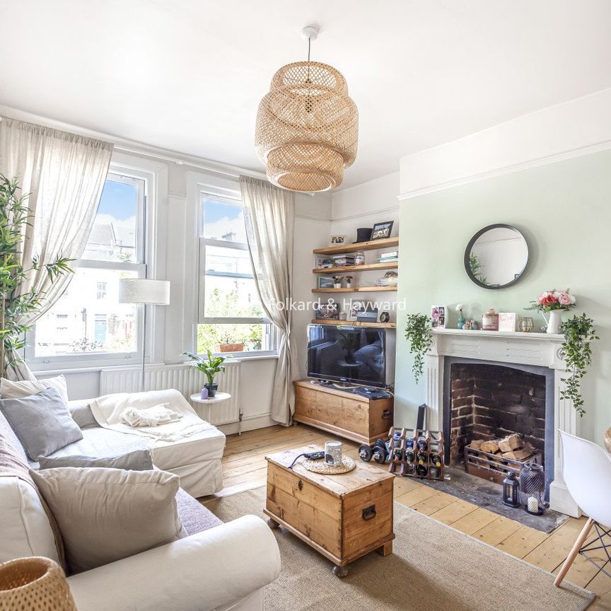 Lee High Road, Lee, London, SE12 - Photo 1