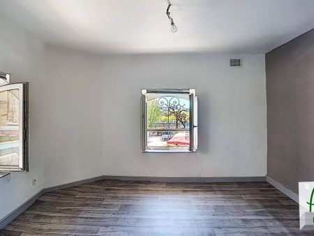 Location Appartement 4 pièces 62 m2 à Le Bugue - Photo 2