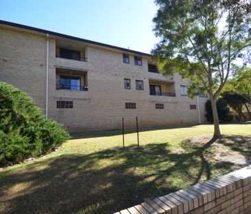 Heart of Wentworthville!! - Photo 6