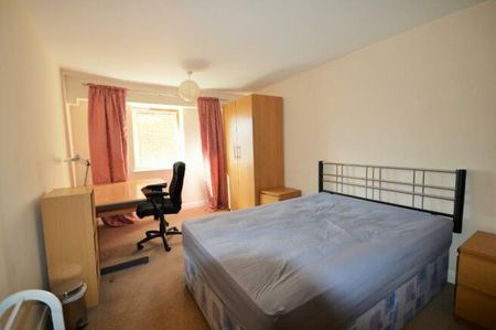 2 bedroom apartment to rent Royal Plaza, Westfield Terrace, Sheffield - Photo 3