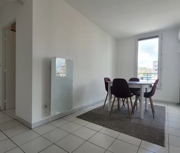 Location Appartement 3 pièces 63m² CANNES 06150 - Photo 6