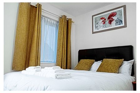 2 Bed Penthouse, Carpenter Road, CV2 - Photo 2