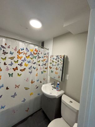 For Lease - 3474 Yonge Street Unit# 122, Toronto, Ontario - Photo 1