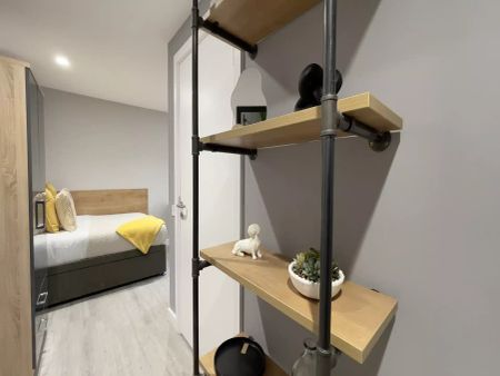 Platinum Studio - Photo 5