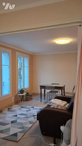 APPARTEMENT T3 - LAVAL - Photo 2