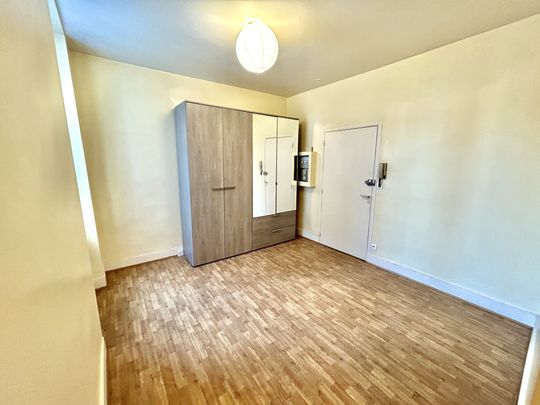 Location Appartement 1 pièce 17m² VICHY 03200 - Photo 1