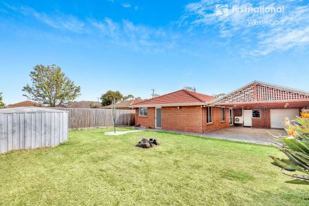 325 Heaths Road, 3030, Werribee Vic - Photo 4