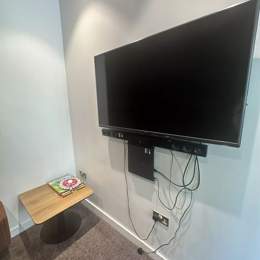 Silver Studio - Photo 1