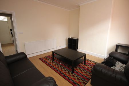 Thornville Street, Hyde Park, Leeds, LS6 1RP - Photo 3